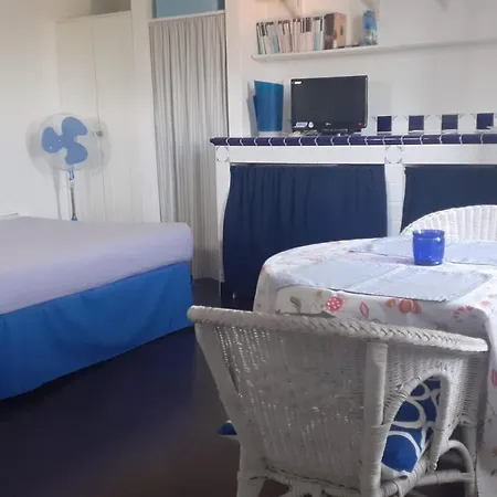 Couette-café La Civetta 3*