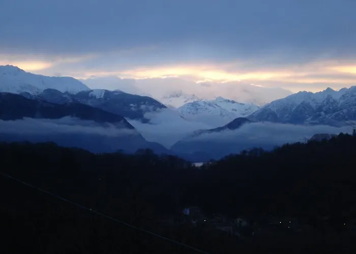 ベッド・アンド・ブレックファスト La Civetta Reno Di Leggiuno